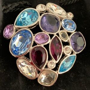 Stunning New Swarovski Swan stamped Multi-color Crystal Brooch!!! Gorgeous!